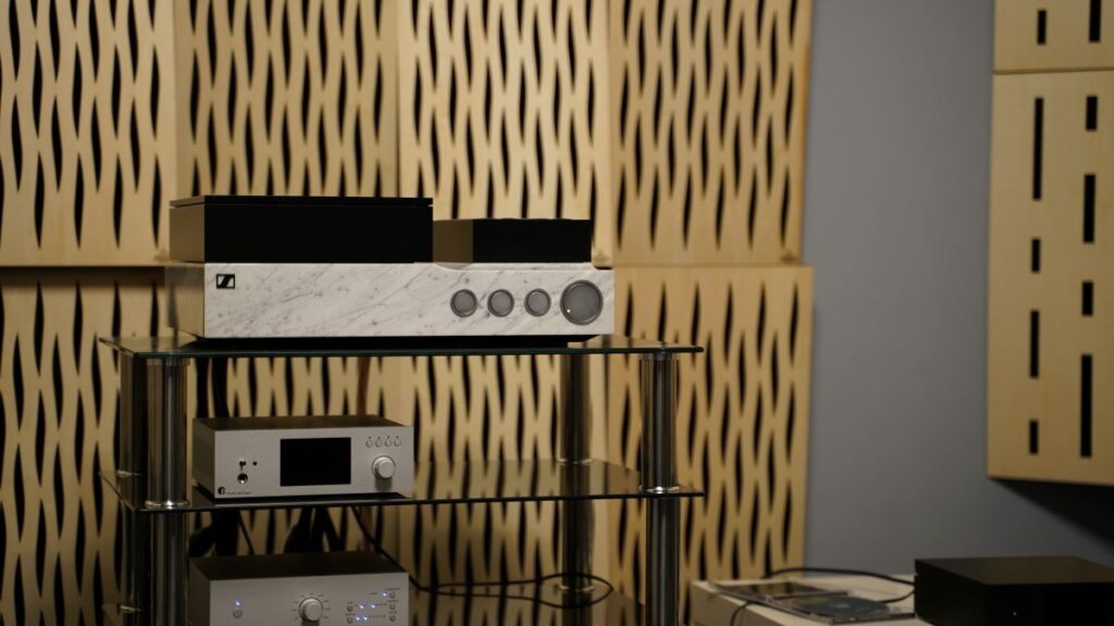 Sennheiser HE1